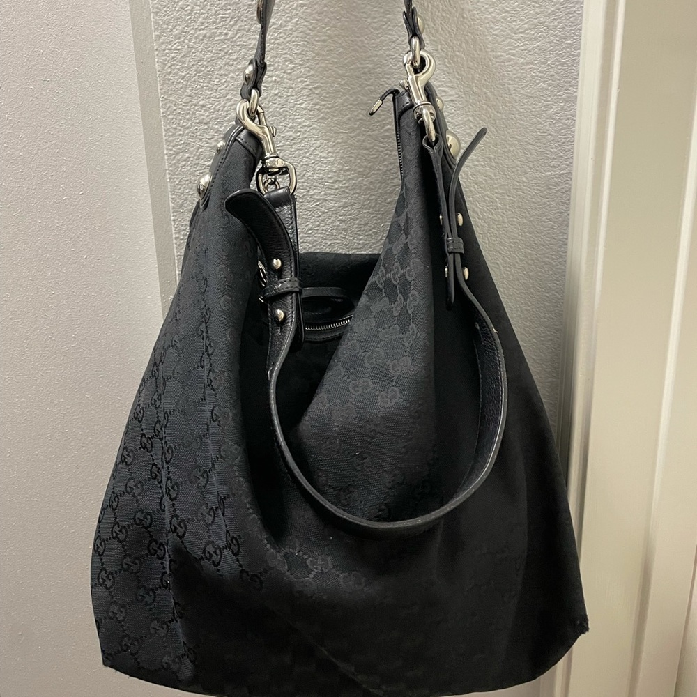 Gucci XL horsebit bag good used condition